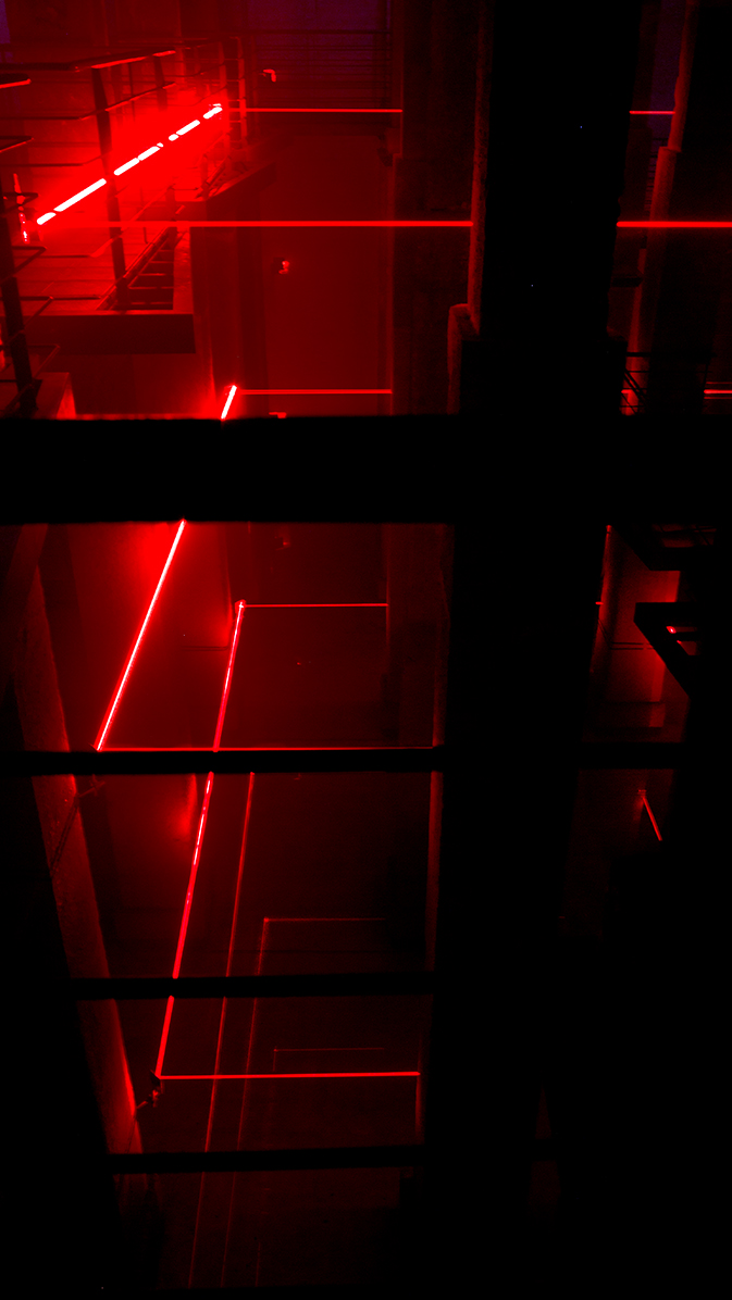 photo of a laser installation, lost places, previous transformer station, Berlin-Reinickendorf (Germany)
