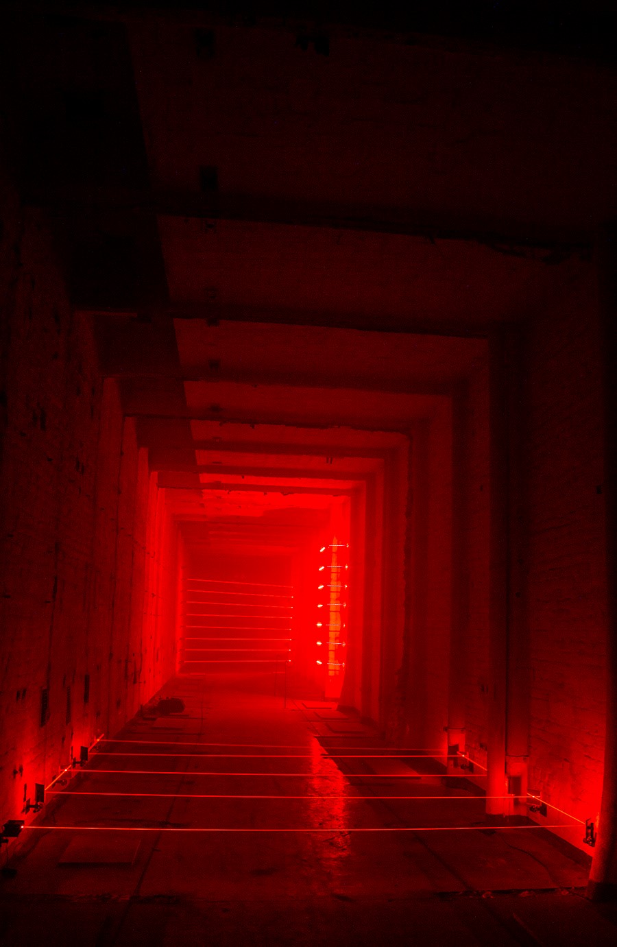 photo of a laser installation, exhibition Himmel unter Berlin, previous Bohemian brewery, Berlin-Friedrichshain (Germany)