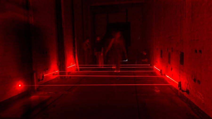 photo of a laser installation, lost places, previous transformer station, Berlin-Reinickendorf (Germany)